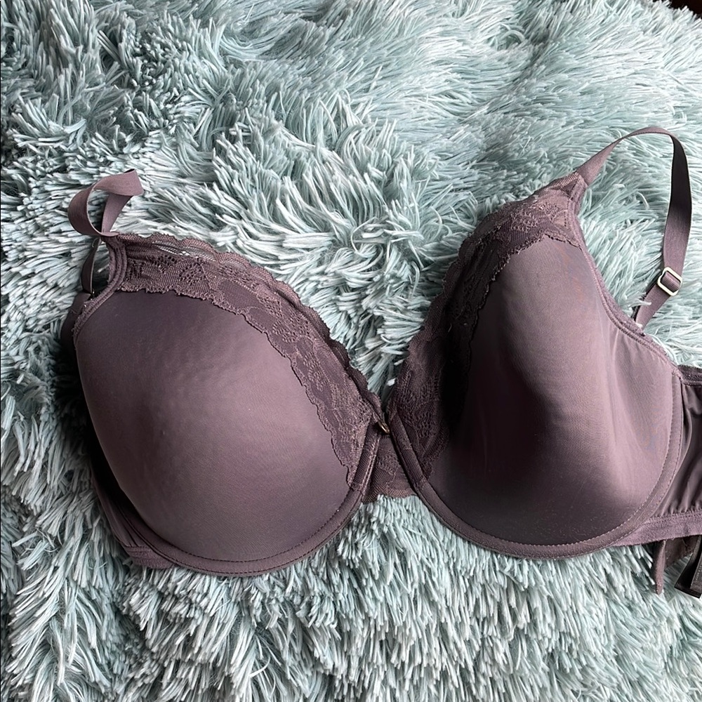 Natori Gray Seamless Bra with Adjustable Straps